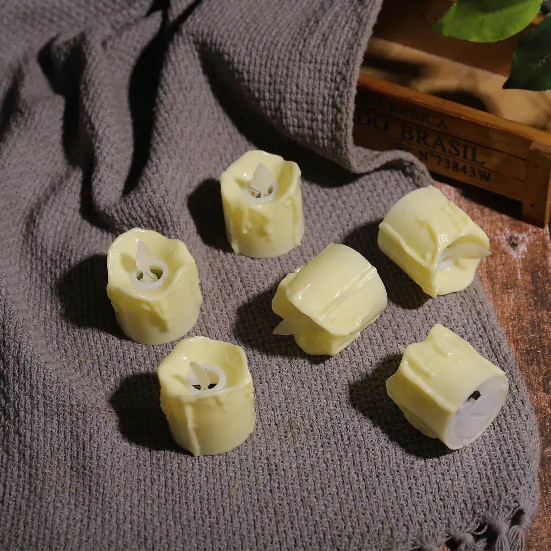 1Pcs LED Candle Light Remote Battery Operated Electric Decorative Candles Flickering Moving Wick Christmas Swing Candle Lamps