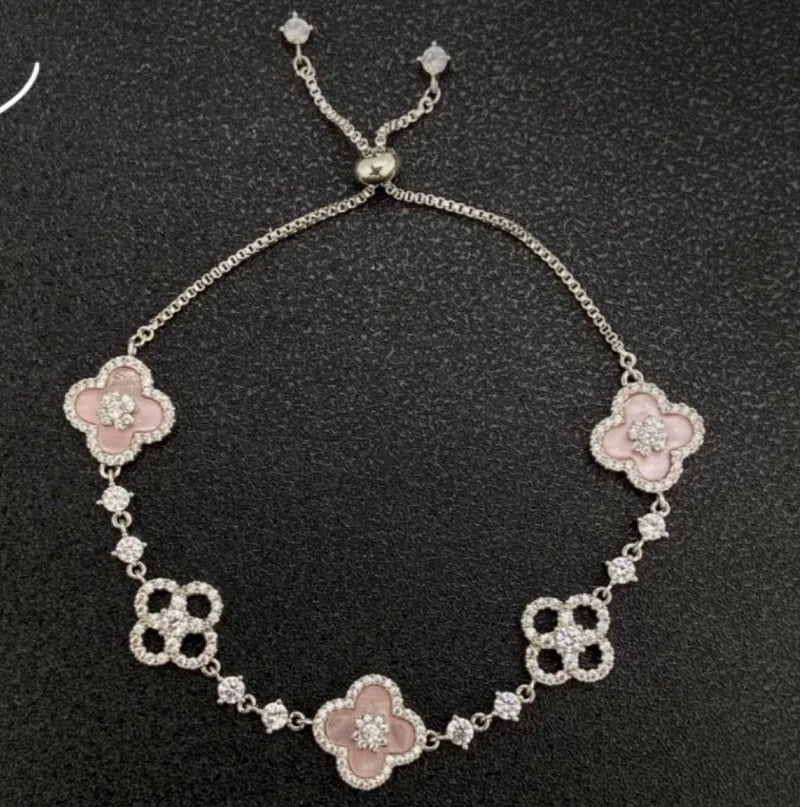 Fashion New Shell Stone Crystal Pink Flower Bracelet for Women Personalized Stainless Steel Cuff Bracelet Jewelry Accessories