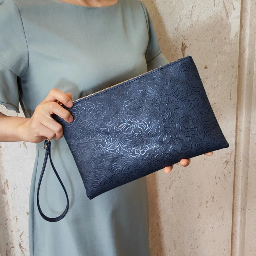 Vintage Relief patterned women Clutches phone envelope clutch purse PU leather Lady Handbag wallet bolsa feminina