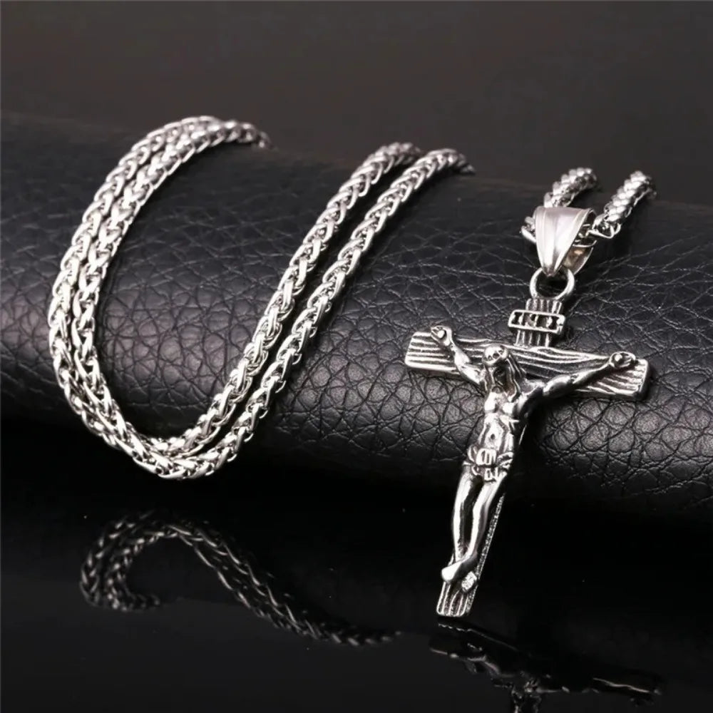 Classic Fashion Christmas Ornaments Necklace Amulet Pendant Charm Nacklace Men Punk Hip Hop Trend Mix and Match Wholesale